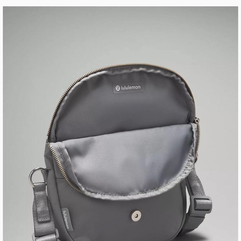 Brand New lululemon All Night Festival Bag Micro Rhino Grey / Silver - Picture 8 of 8